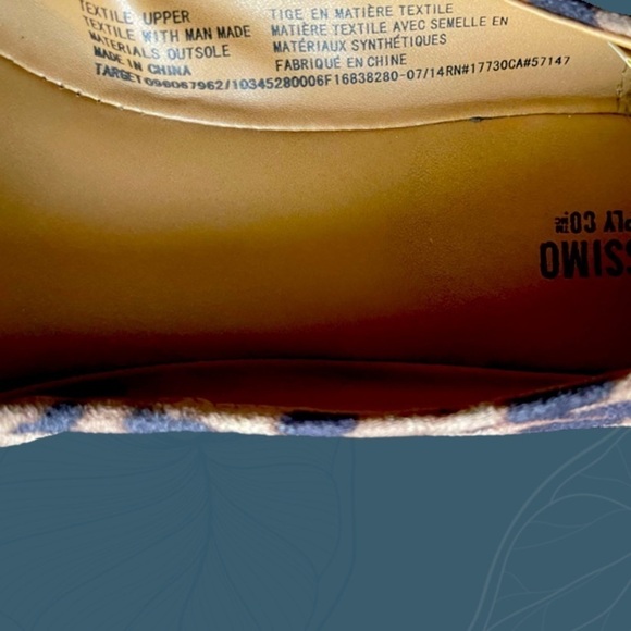 Faux Suede Cheetah Leopard Flats Size 8.5 - Picture 3 of 8